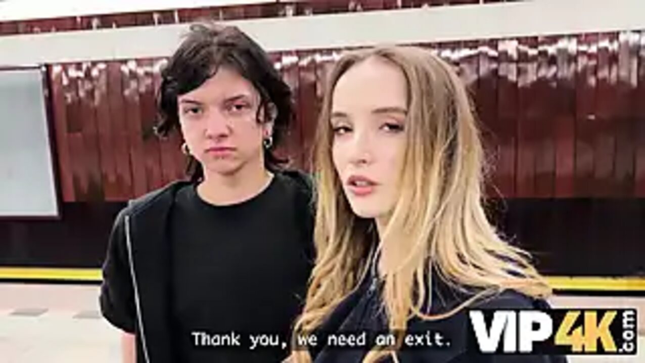 dark hair vip4k polly yangs