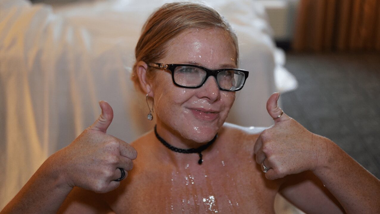 glasses cumshot bukkake