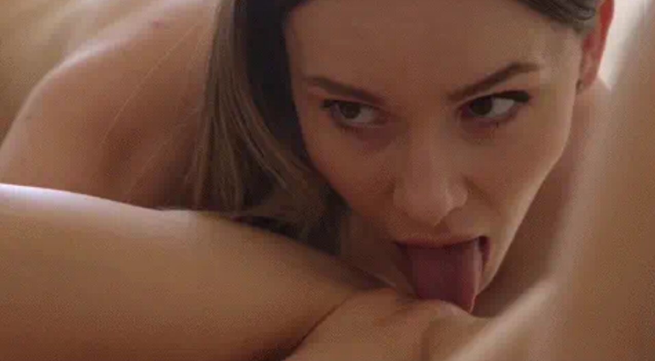lesbian brunette licking