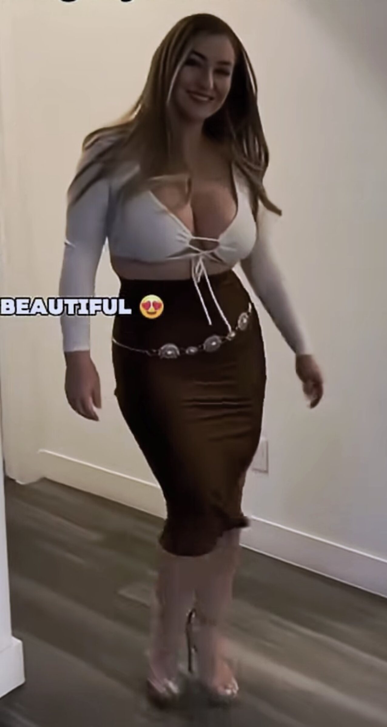 thick milf boobs