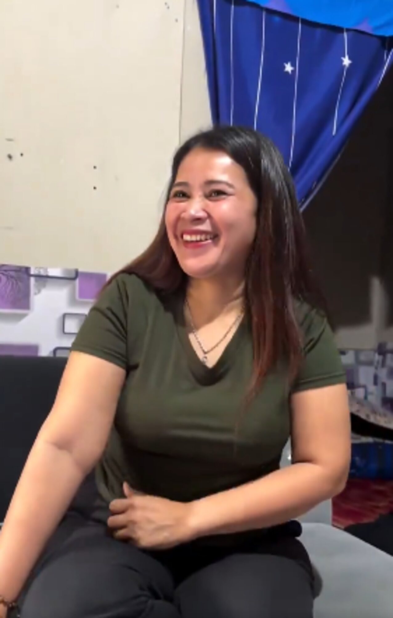 milf cougar natural tits