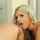 kissing hot lesbian