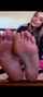 feet toes teen