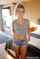 shorts blonde skinny
